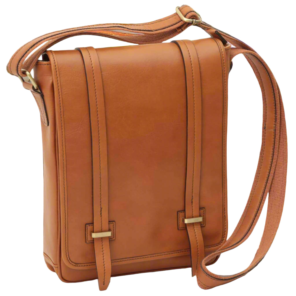 Old Angler Medium Leather Bag with Double Magnetic Closure | Everyday Use & Travel