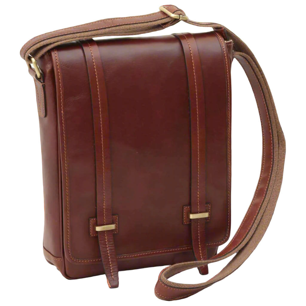 Old Angler Medium Leather Bag with Double Magnetic Closure | Everyday Use & Travel