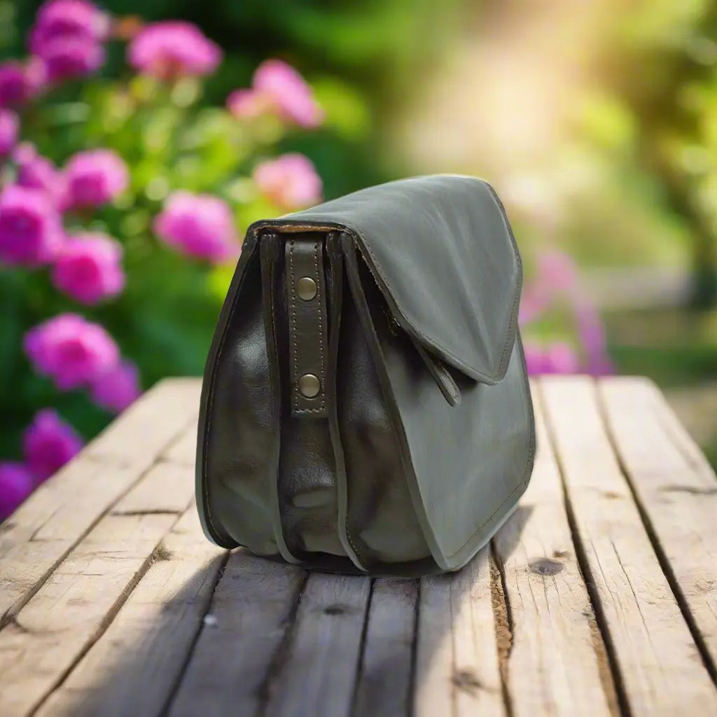 Full Grain Calfskin Shoulder Bag | Casual & Everyday Use