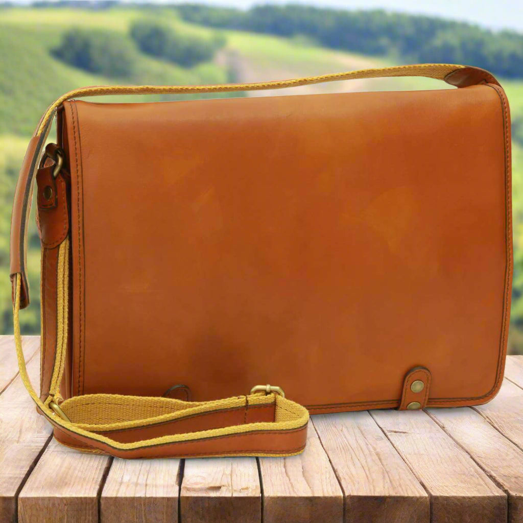 Calfskin Nappa Messenger Bag | Everyday Use & Casual