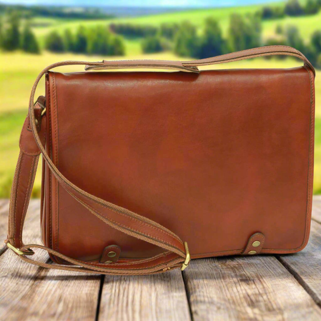 Calfskin Nappa Messenger Bag | Everyday Use & Casual