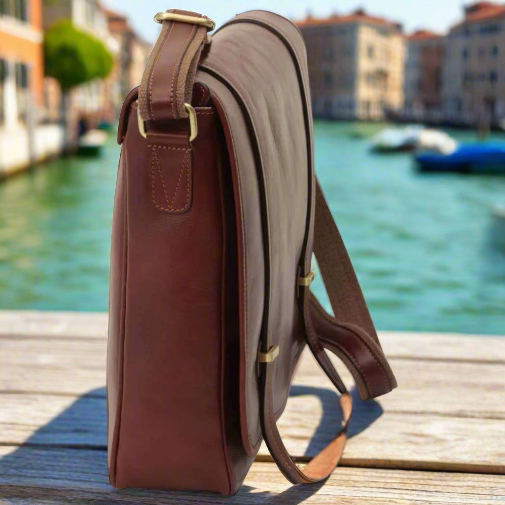 Large Leather Bag with Magnetic Closure | Work & Office