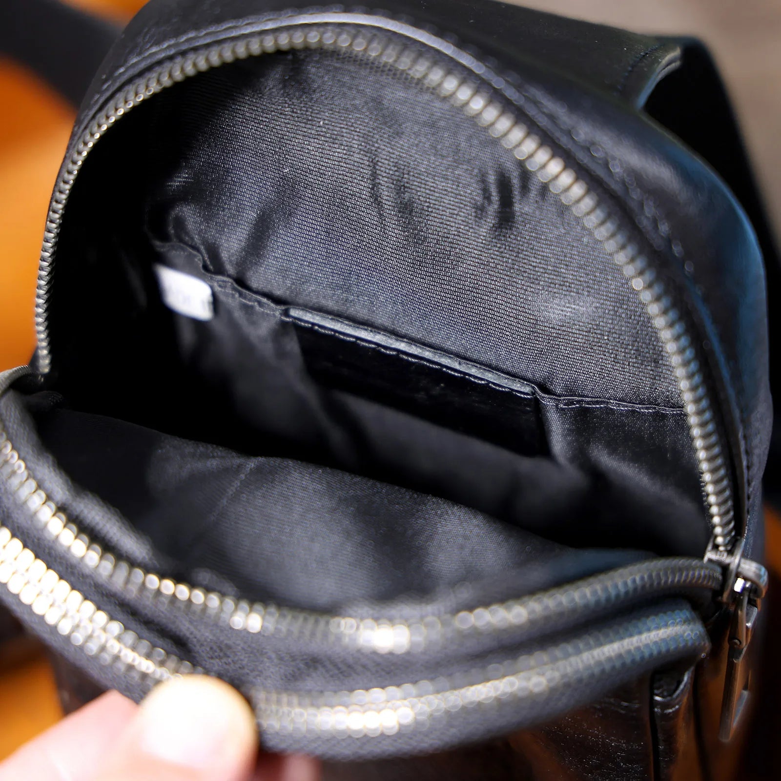 Genuine Leather Crossbody Bag – Zippered with Organic Cotton, Daily Carry