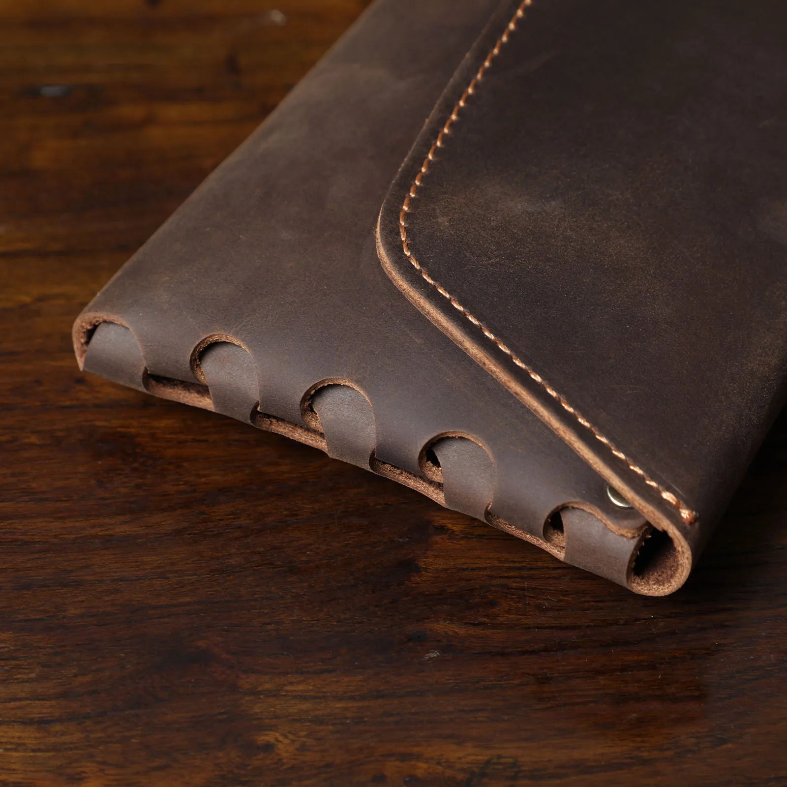 Genuine Cowhide Long Wallet – Slim, Stylish & Spacious