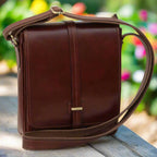 Small Leather Bag with Magnetic Closure | Travel & Casual