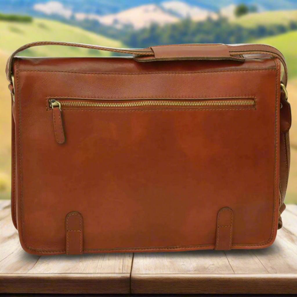 Calfskin Nappa Messenger Bag | Everyday Use & Casual