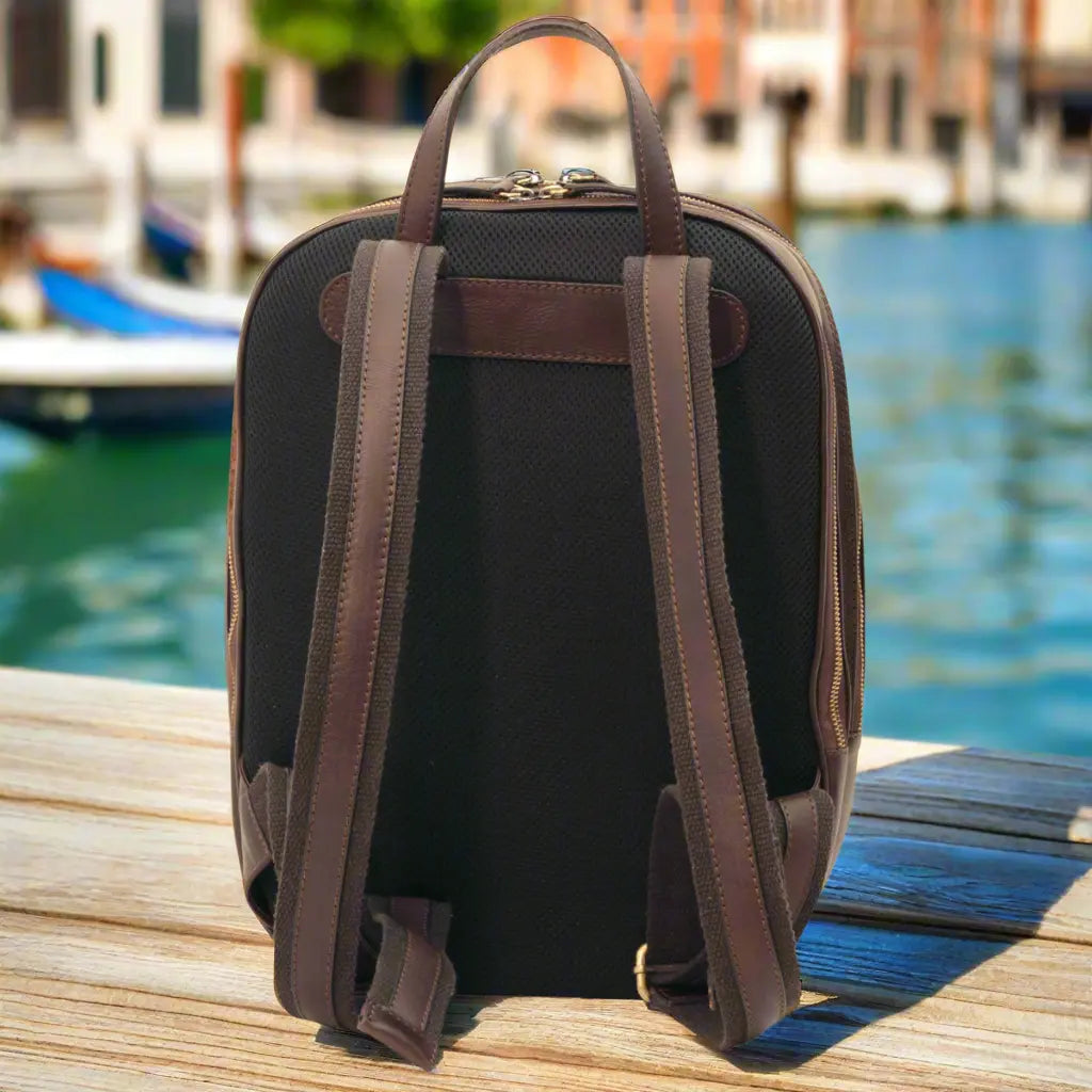 Leather Backpack with Exterior Zip Pockets | Travel & Work