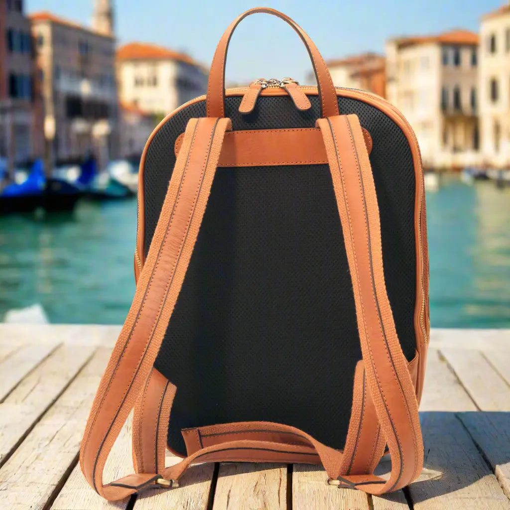 Leather Backpack with Exterior Zip Pockets | Travel & Work