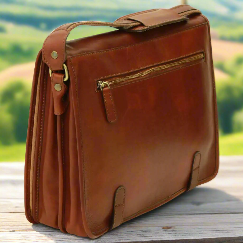 Calfskin Nappa Messenger Bag | Everyday Use & Casual